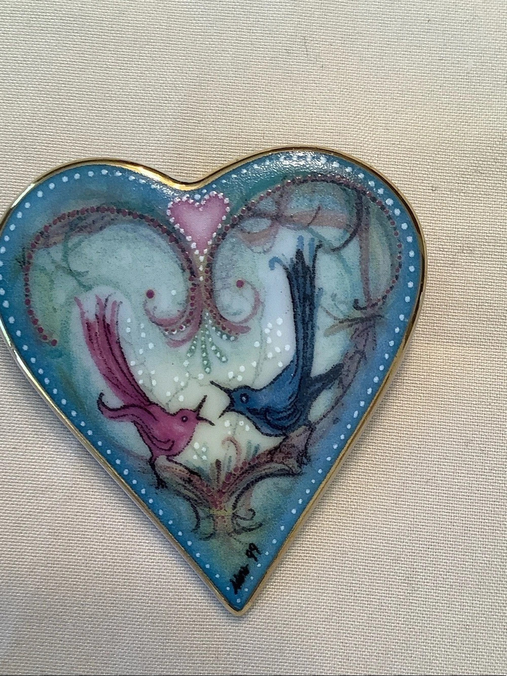 P Buckley Moss Anniversary Swan Heart Swan Brooch in Blue & Pink Like New